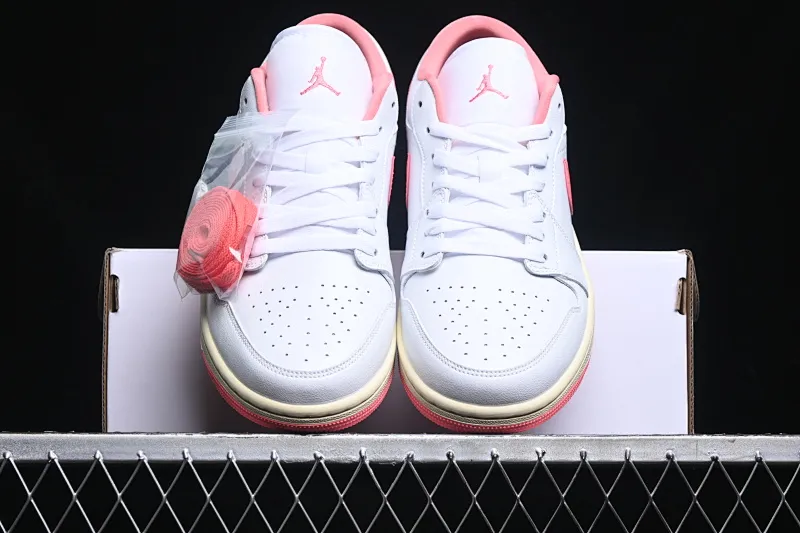All categories Air Jordan Jordan series basketball shoes Air Jordan 1 Low Air Jordan 1 Low AJ1 Joe 1 white and pink low-top cultural and casual sneakers DC0774-109